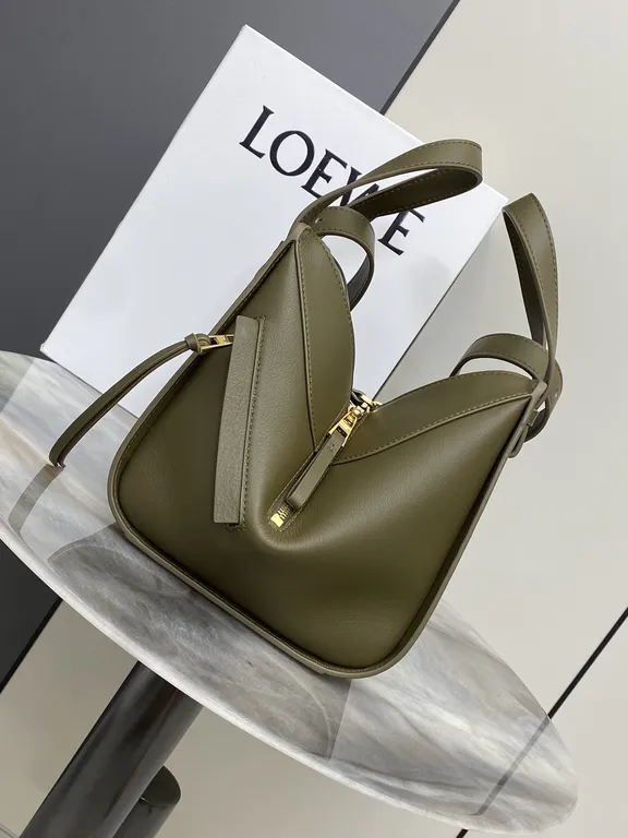 Loewe Bag 